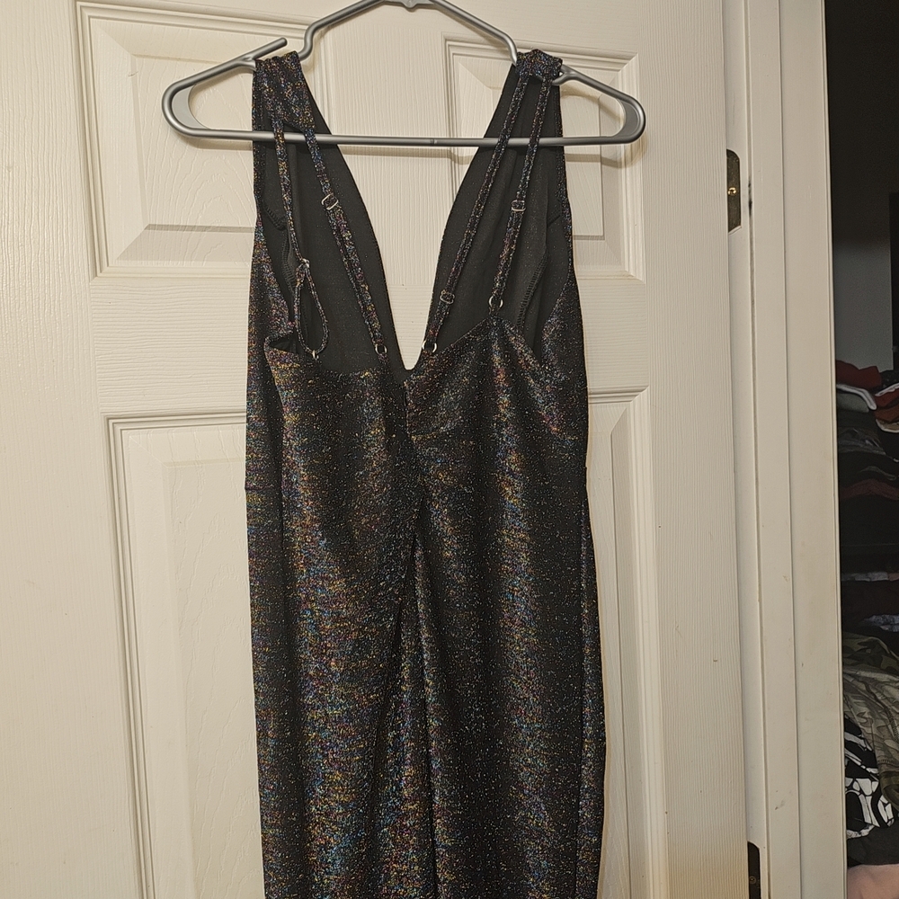 Shimmering Black Sleeveless Dress